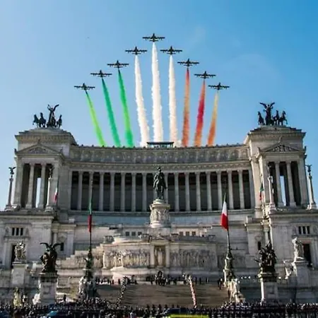 A 10 Min Dal Colosseo Dimora Intima E Silenziosa * Rome