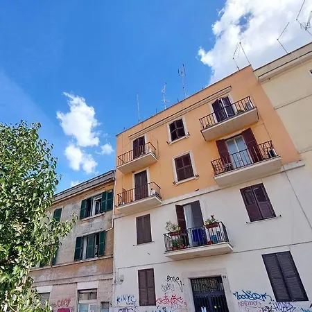 아파트 A 10 Min Dal Colosseo Dimora Intima E Silenziosa